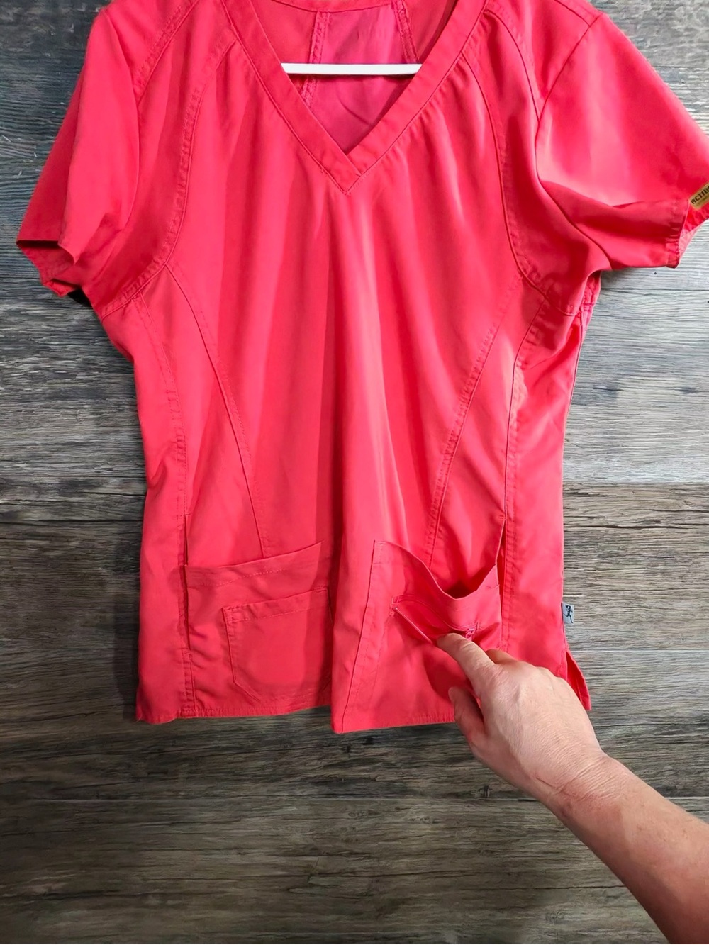 Med Couture Red V-Neck Short Sleeve Scrub Top - Picture 9 of 10